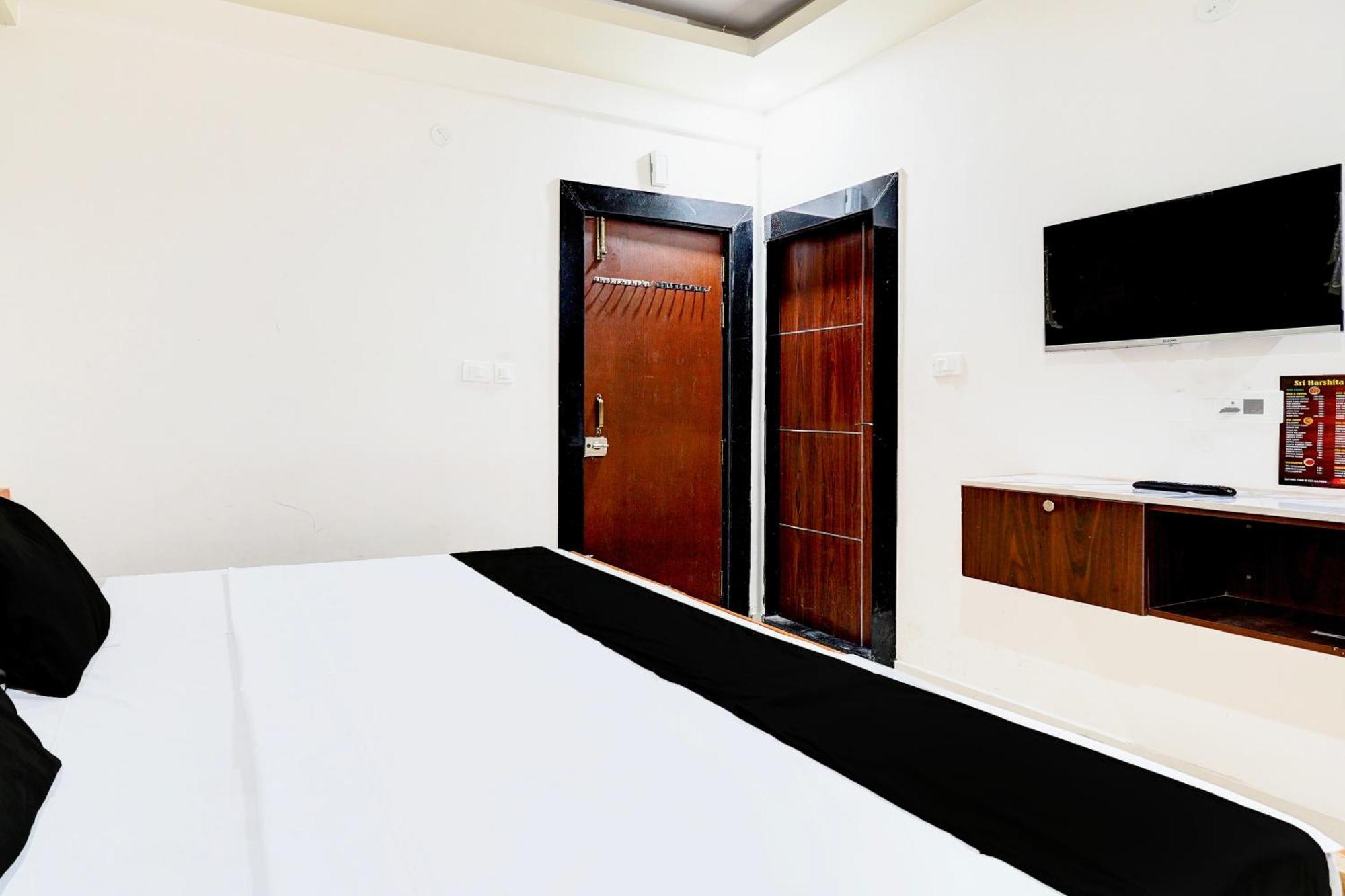 Super Hotel O Sri Vishnu Prime Opposite The Studio Salon, Kundalhalli Gate بنغالور المظهر الخارجي الصورة
